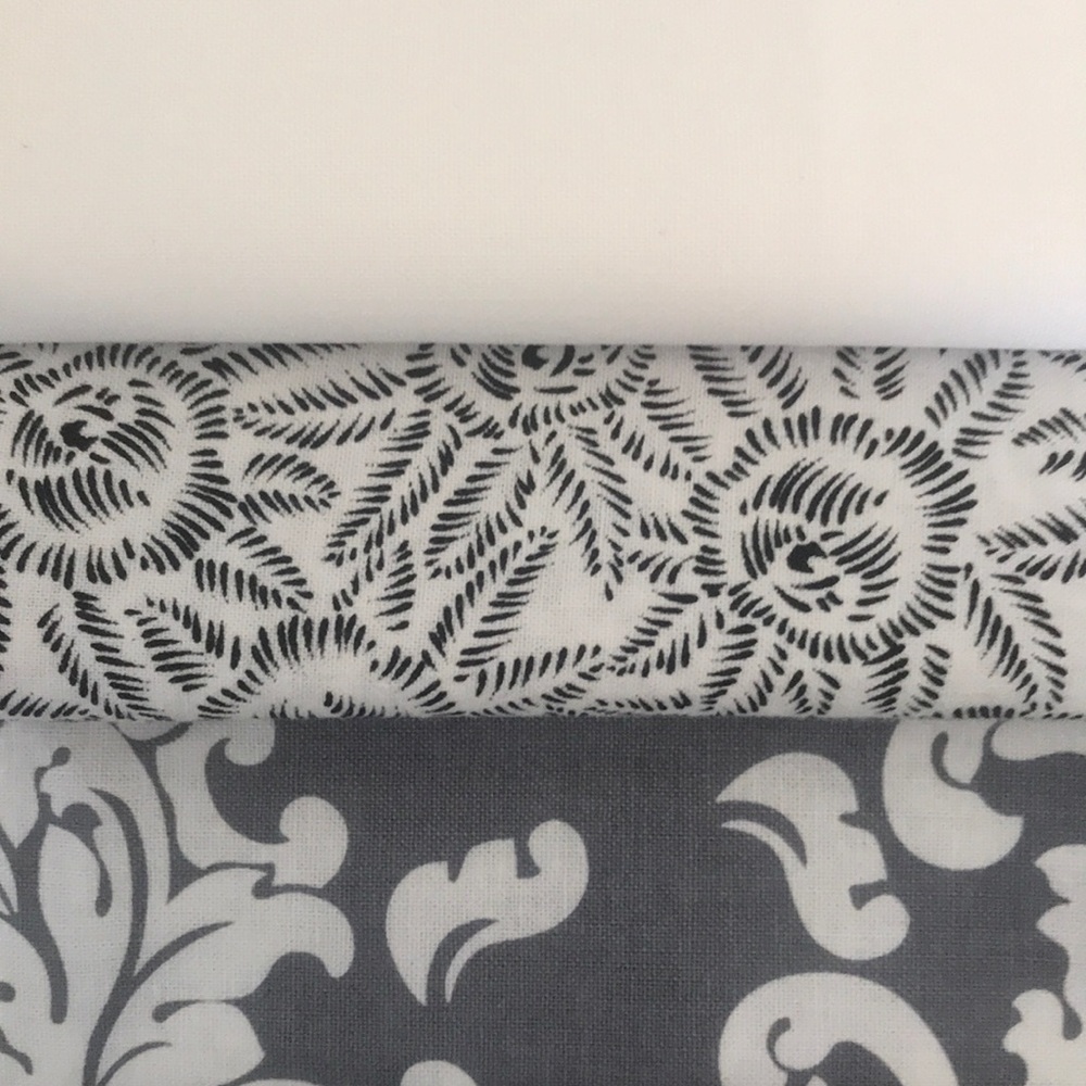 Quilting Cotton Fabric FQ Bundle 3 yards total - Picture 3 of 5